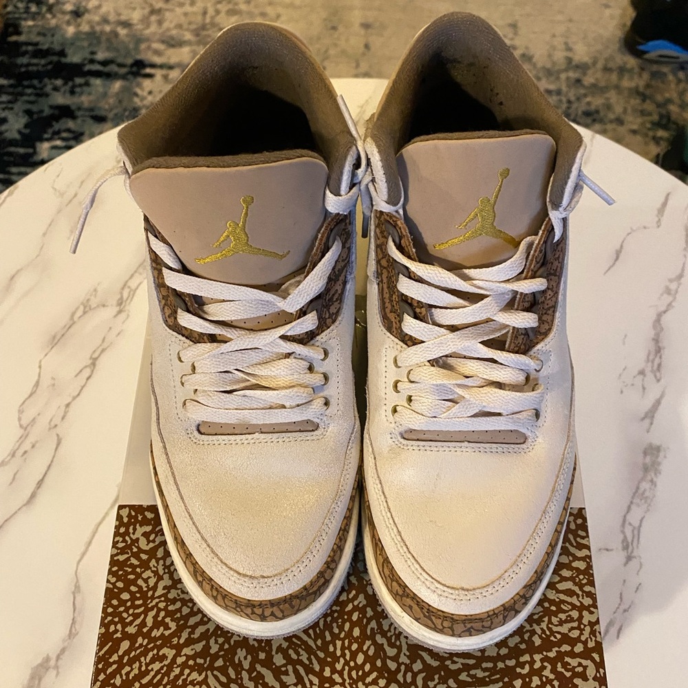 Size 9 Jordan 3 retro Palomino